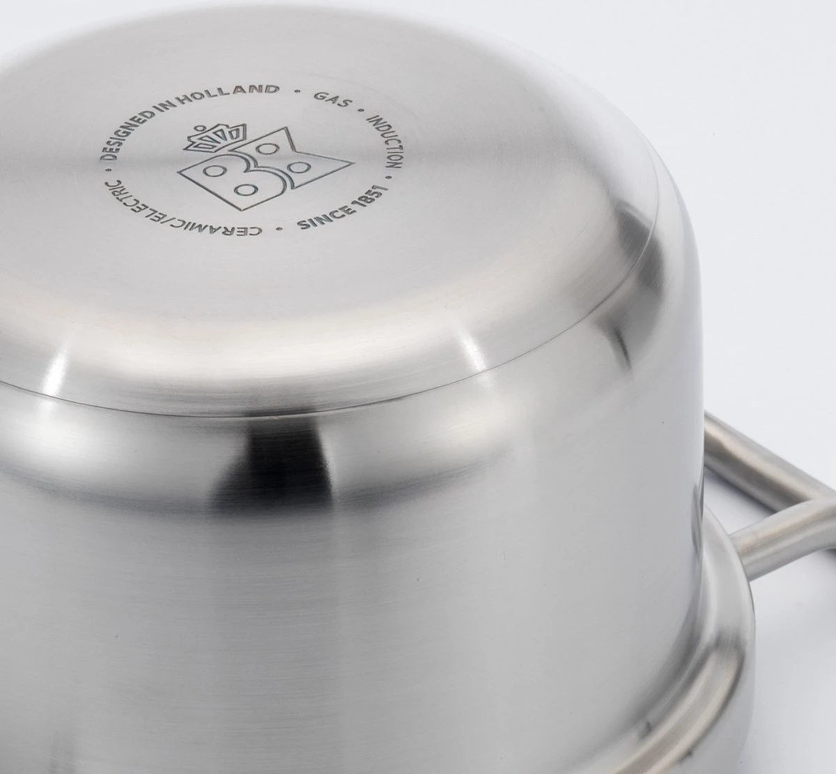 BK Q-linair Master Glas Pannenset - 5-delig - Glazen Deksel - Veilig Afgietsysteem - Inductie 4 BK Q-linair Master Glas Pannenset - 5-delig - Glazen Deksel - Veilig Afgietsysteem - Inductie - Afbeelding 2