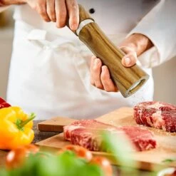 UNBOX Peper En Zoutmolen Set - Pepermolen - Zoutmolen - BBQ Accesoires - Acacia Hout - RVS -Woonkeuken Winkel 1200x1200 1122