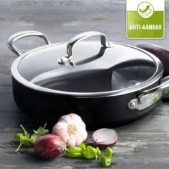 GreenPan Barcelona Infinity Pro Hapjespan Met Deksel 30cm - Zwart - Inductie - PFAS-vrij 19 GreenPan Barcelona Infinity Pro Hapjespan Met Deksel 30cm - Zwart - Inductie - PFAS-vrij -Woonkeuken Winkel 1200x1200 133