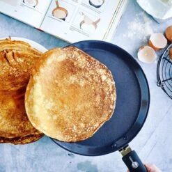 GreenPan Essentials Pannenkoekenpan 24cm - Zwart - Inductie - PFAS-vrij -Woonkeuken Winkel 1200x1200 168