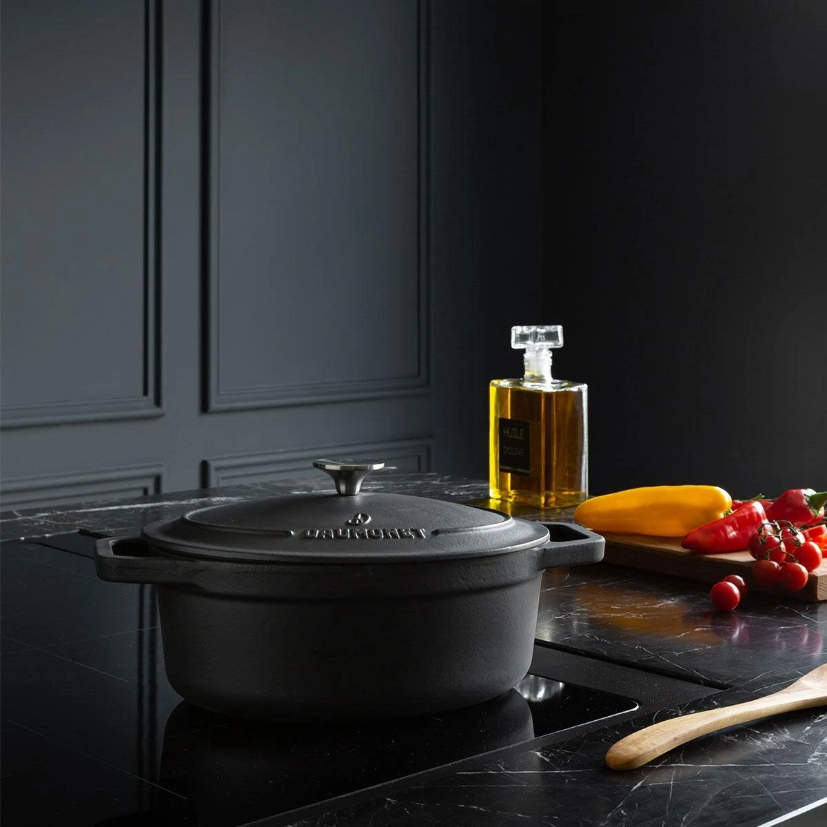 Gietijzeren Braadpan - Sudderpan Zwart Van Daumonet - Ovaal - Ø 29 Cm - 3 Liter - 100% PFAS & PFOA Vrij - Emaille - Geschikt Voor Alle Warmtebronnen - Elektrisch - Gas - Halogeen - Inductie - Keramisch - Vaatwasserbestendig 13 Gietijzeren Braadpan - Sudderpan Zwart Van Daumonet - Ovaal - Ø 29 Cm - 3 Liter - 100% PFAS & PFOA Vrij - Emaille - Geschikt Voor Alle Warmtebronnen - Elektrisch - Gas - Halogeen - Inductie - Keramisch - Vaatwasserbestendig - Afbeelding 11
