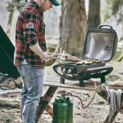 Burnhard Draagbare 2-Branders Gasbarbecue - Afdekhoes - BBQ Wayne -Woonkeuken Winkel 1200x1200 860