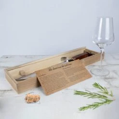 Dymund® Sabreer Sabel - RVS - Professioneel Champagnesabel - Incl. Bewaardoos - 44,5 Cm 15 Dymund® Sabreer Sabel - RVS - Professioneel Champagnesabel - Incl. Bewaardoos - 44,5 Cm -Woonkeuken Winkel 1200x1200 934