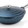 Westinghouse Performance Series - Wokpan Inductie - 28cm Luxe Wok Met Deksel - Blauw - Geschikt Voor Alle Warmtebronnen 2 Westinghouse Performance Series - Wokpan Inductie - 28cm Luxe Wok Met Deksel - Blauw - Geschikt Voor Alle Warmtebronnen -Woonkeuken Winkel 1200x743 1