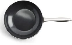 Dagelijkse Kost Door Jeroen Meus - Wok ø28cm - Inductie - Anti-aanbak - PFAS-vrij 22 Dagelijkse Kost Door Jeroen Meus - Wok ø28cm - Inductie - Anti-aanbak - PFAS-vrij -Woonkeuken Winkel 1200x761
