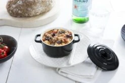 BK Bourgogne Cocotte Ø 10 Cm - 2 Stuks - Zwart - Oven -Woonkeuken Winkel 1200x799 32