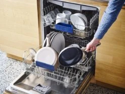 GreenPan Cambridge Hapjespan Met Deksel 28cm - Brons - Inductie - PFAS-vrij 20 GreenPan Cambridge Hapjespan Met Deksel 28cm - Brons - Inductie - PFAS-vrij -Woonkeuken Winkel 1200x899 9