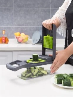 Merkloos Mandoline – Multifunctionele Groentesnijder – Nicer Dicer -Woonkeuken Winkel 907x1200